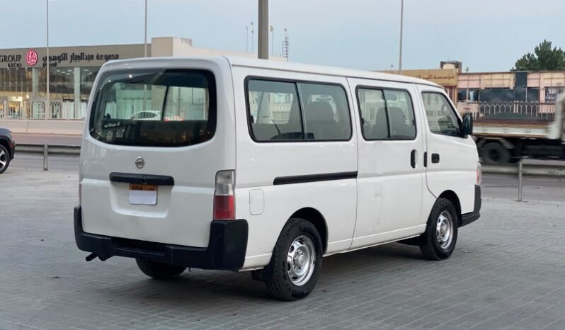 Nissan URVAN 2009 full