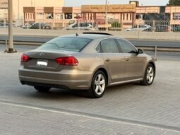 Volkswagen Passat 2016 full