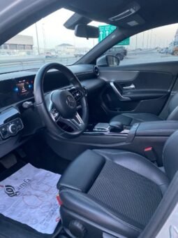 Mercedes Benz A 200 2022 full