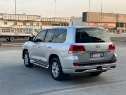 Toyota Land Cruiser 2016 full