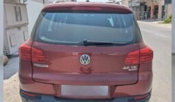 Volkswagen Tiguan 2012 full